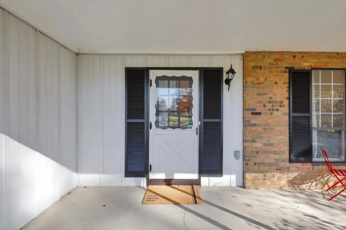 Gahanna Farmhouse - 4 Bed 2 Bath - Intel 콜럼버스 0*,  미국