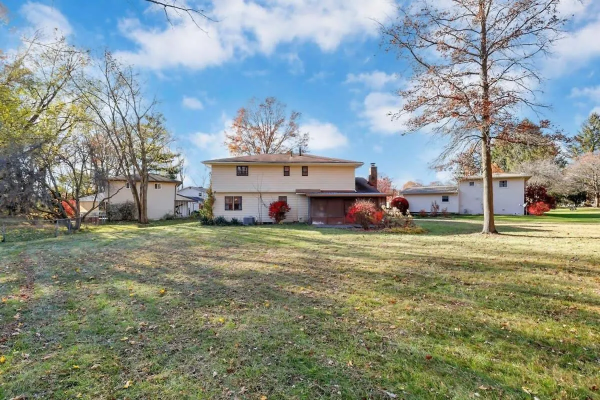 펜션 Gahanna Farmhouse - 4 Bed 2 Bath - Intel 콜럼버스