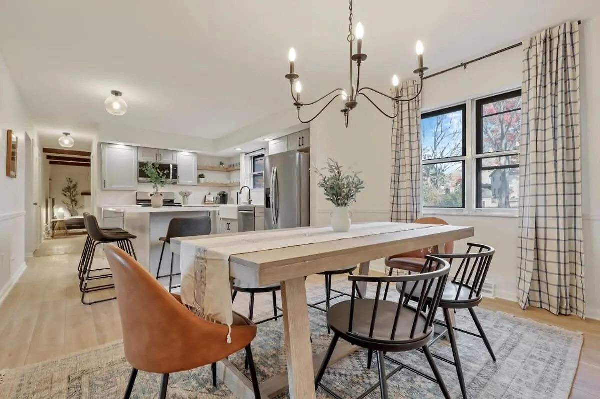 펜션 Gahanna Farmhouse - 4 Bed 2 Bath - Intel 콜럼버스 미국